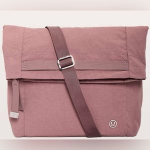Lululemon On My Level Crossbody Bag Vol 6L